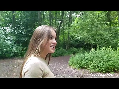 ❤️ Evelini sem predlagal, da bi seksala na javnem mestu! Rekla je da. Potem sem jo zajebal v rit in ji naredil spermo v usta. Nato se je posrkala. ️❌ Anal video na sl.pornolemon.ru ❌❤